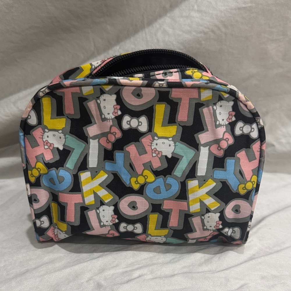 Hello Kitty Black and Pink Makeup Bag / Pouch
